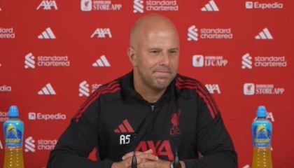 斯洛特：柯蒂斯因伤缺战伯恩利；很高兴球员们国际比赛日没伤